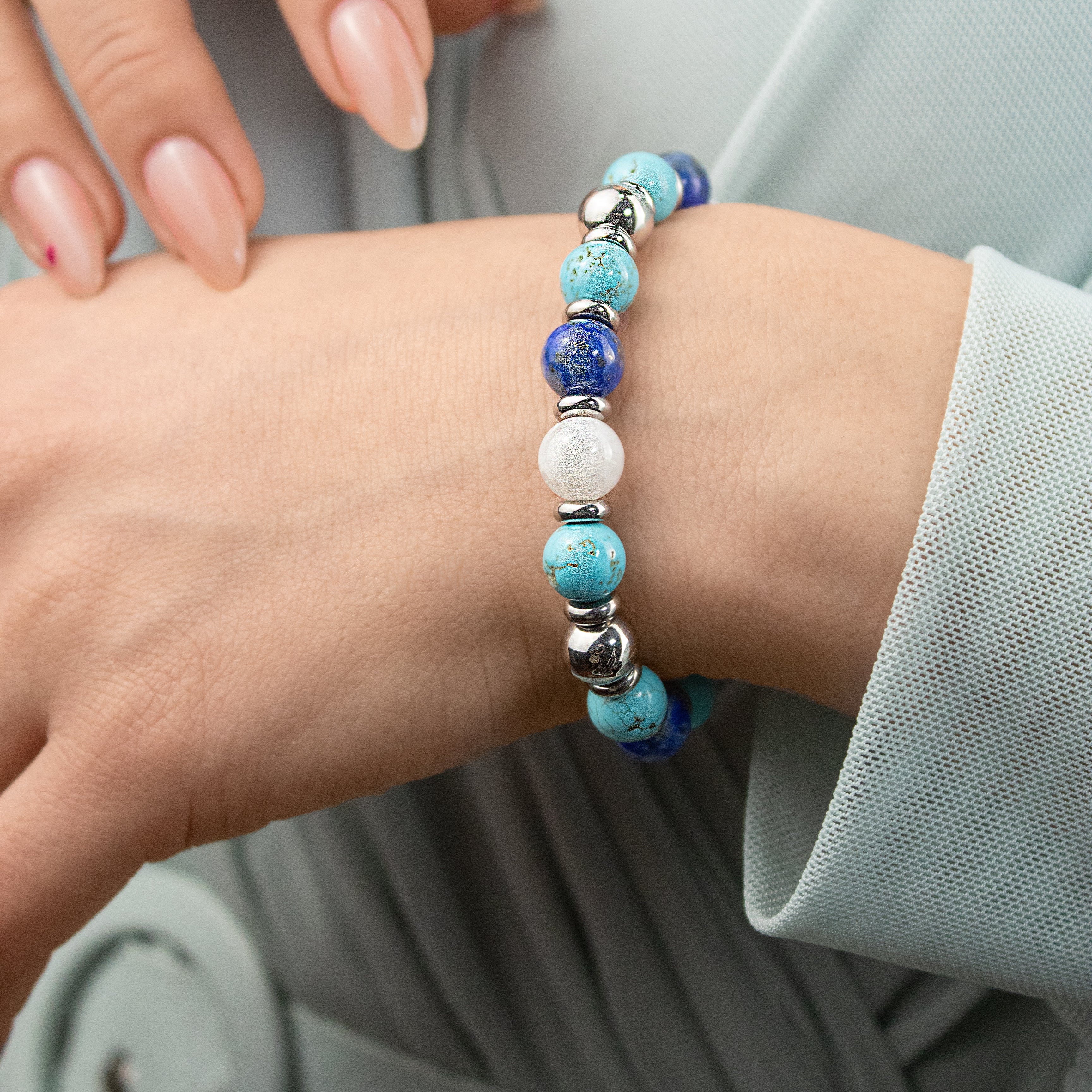 Detailed view of Belomorite, Lapis Lazuli, and Turquoise bracelet on elastic string Detailed view of Belomorite, Lapis Lazuli, and Turquoise bracelet on elastic string